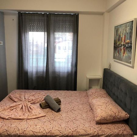 Cozy Apartment In The City Center Skopje Eksteriør bilde