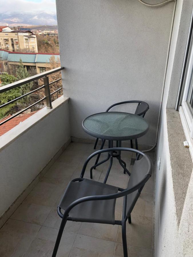 Cozy Apartment In The City Center Skopje Eksteriør bilde