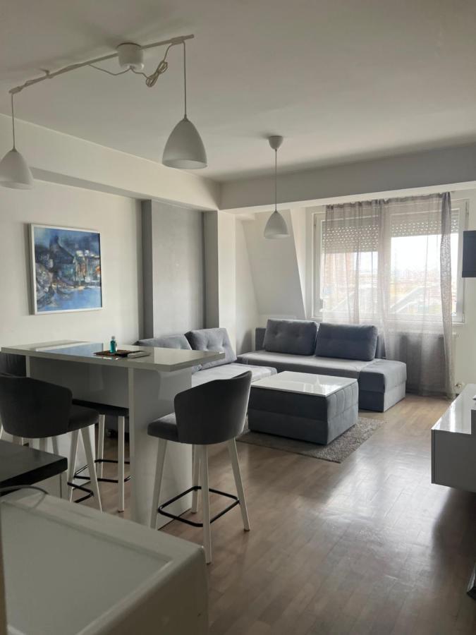 Cozy Apartment In The City Center Skopje Eksteriør bilde